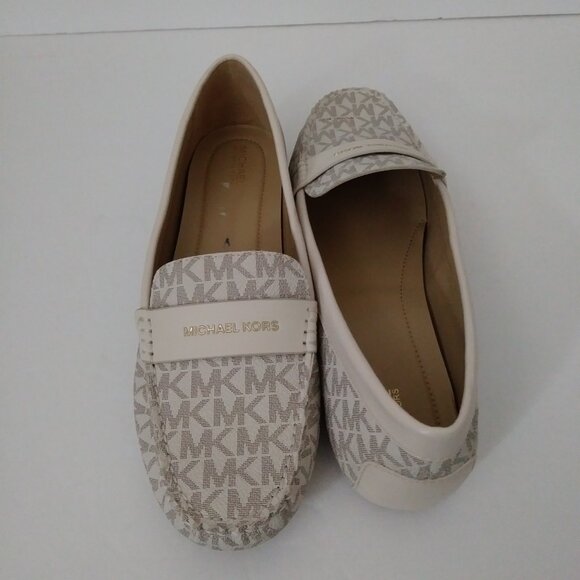 MICHAEL KORS Signature Vanilla Loafers MK Logo 8.5-M - Picture 7 of 10